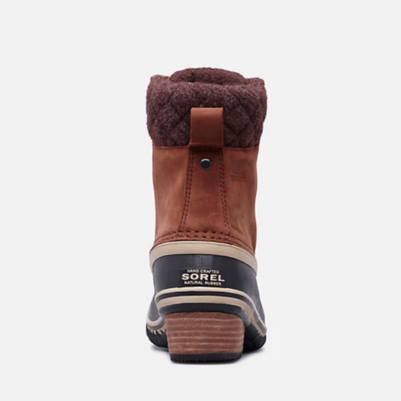 Sorel boots - Picture 3 of 6